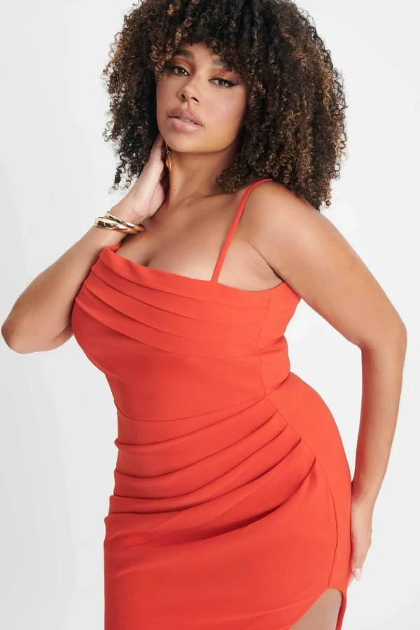 Lavish Alice Chantelle Curve Asymmetric Pleat Midi Dress In Coral Red Clearance