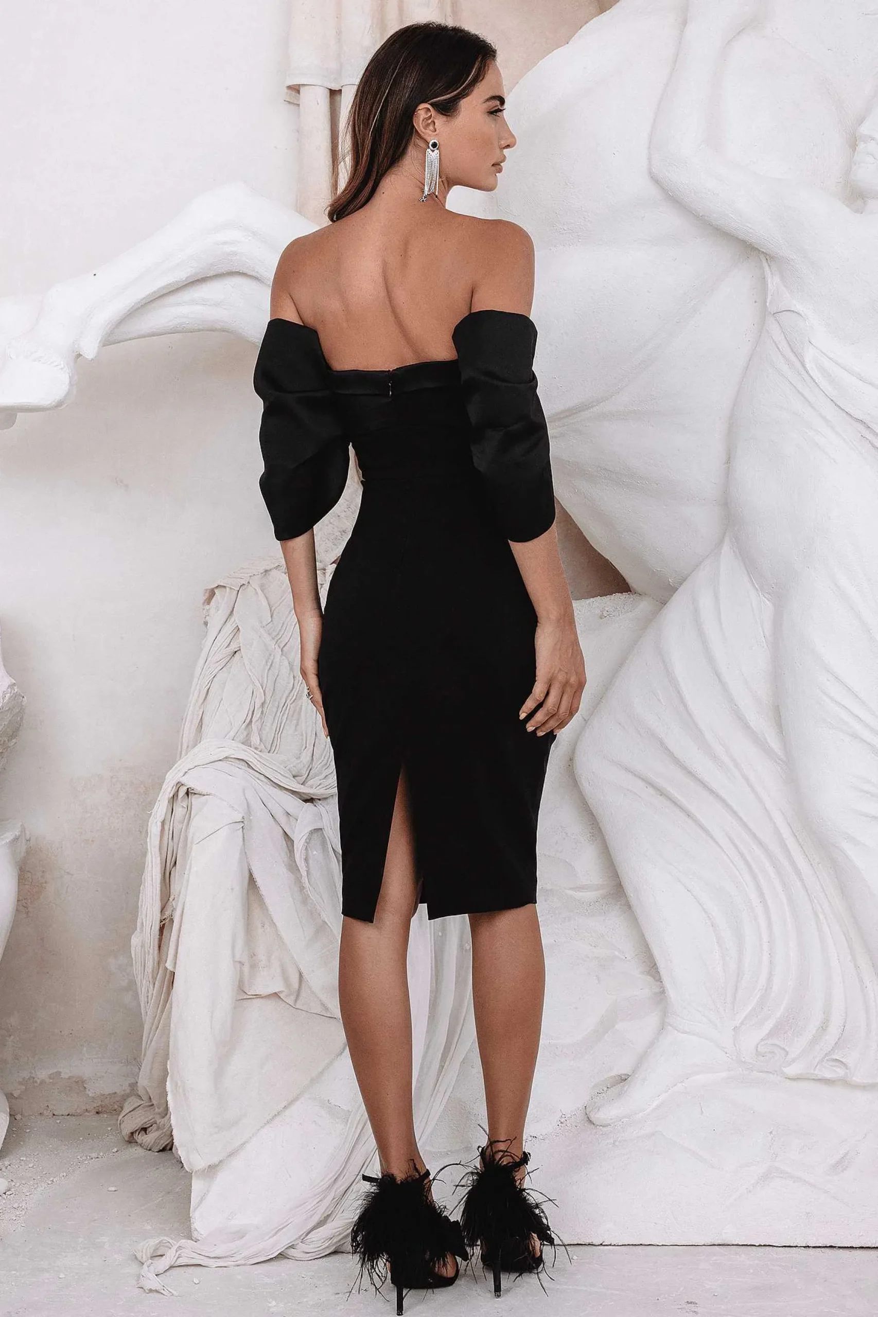jasmine_voluminous_bardot_2.webp Lavish Alice Jasmine Voluminous Bardot Sleeve Midi Dress In Black Best